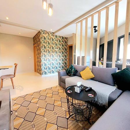 Beautiful Apartment Next To Airport Mohamed V Derroua Luaran gambar
