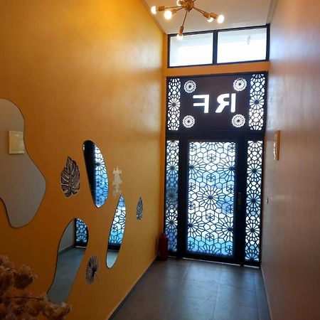 Beautiful Apartment Next To Airport Mohamed V Derroua Luaran gambar
