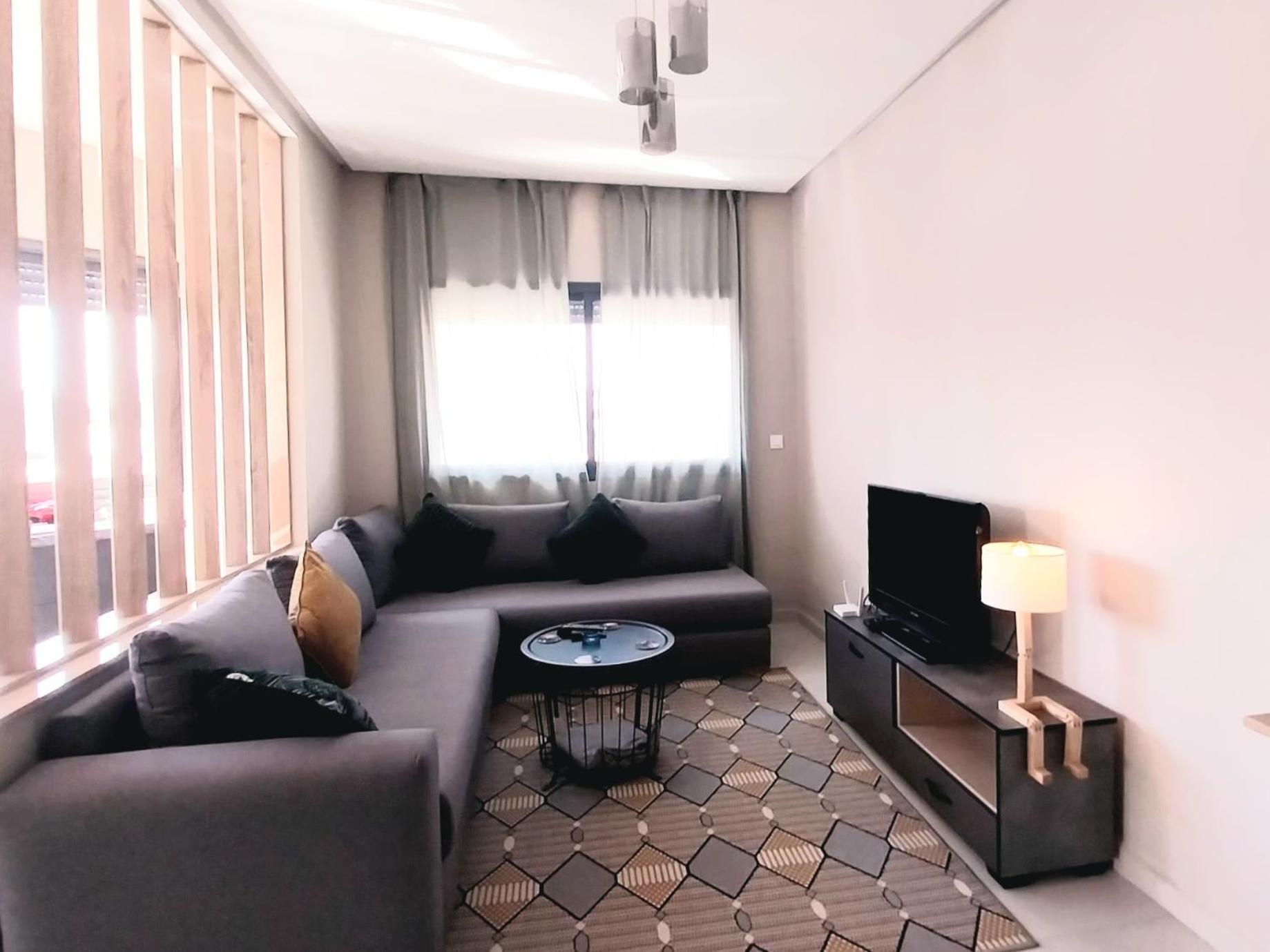 Beautiful Apartment Next To Airport Mohamed V Derroua Luaran gambar